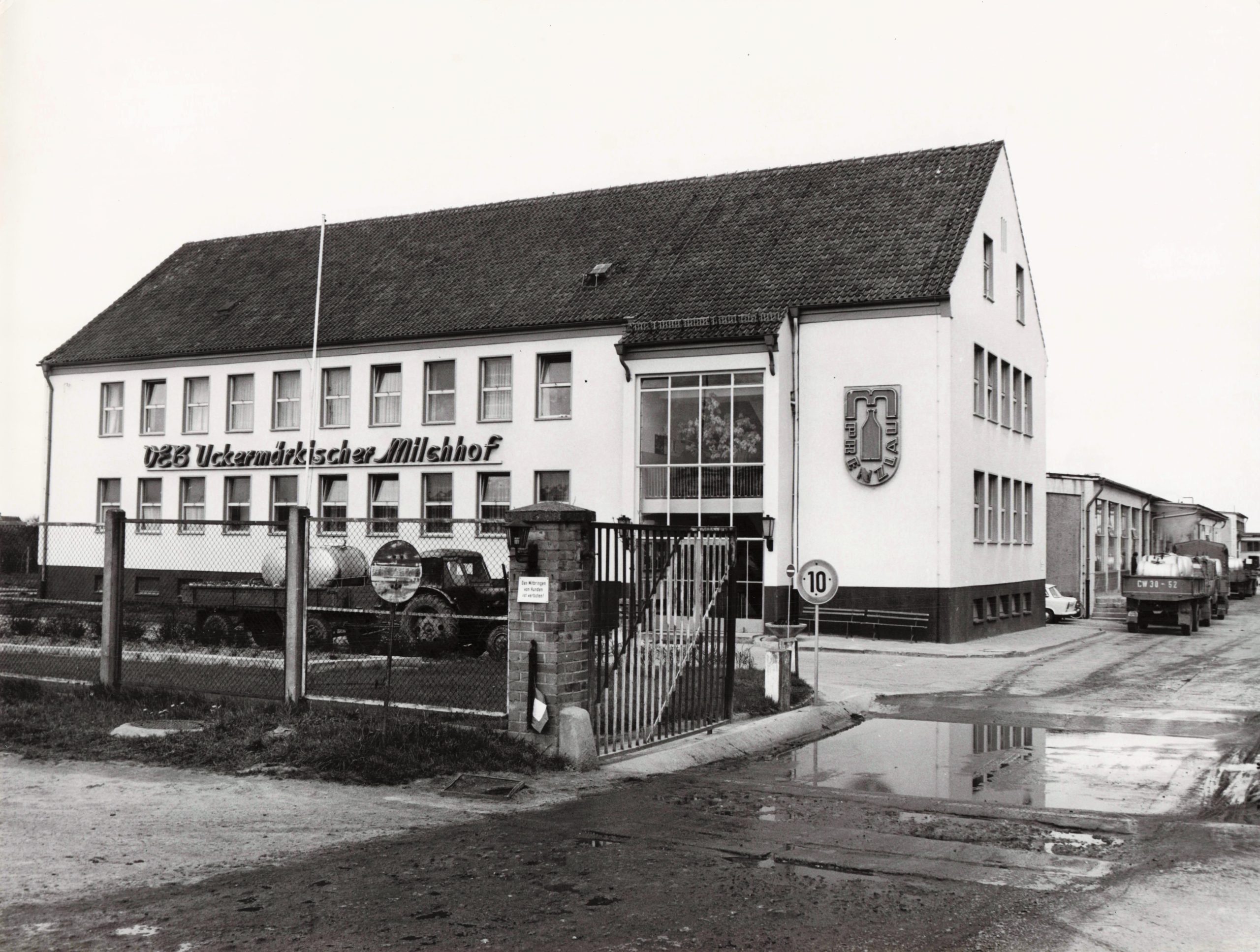 Historische Aufnahme des VEB Uckermärkischer Milchhof in der Brüssower Allee